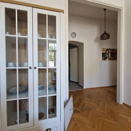 Entzueckendes Apartment Im Zentrum Graz Buitenkant foto
