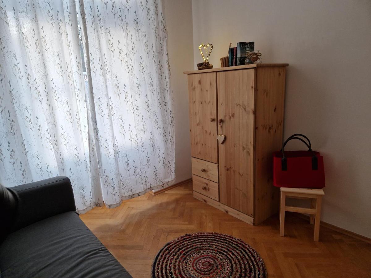 Entzueckendes Apartment Im Zentrum Graz Buitenkant foto