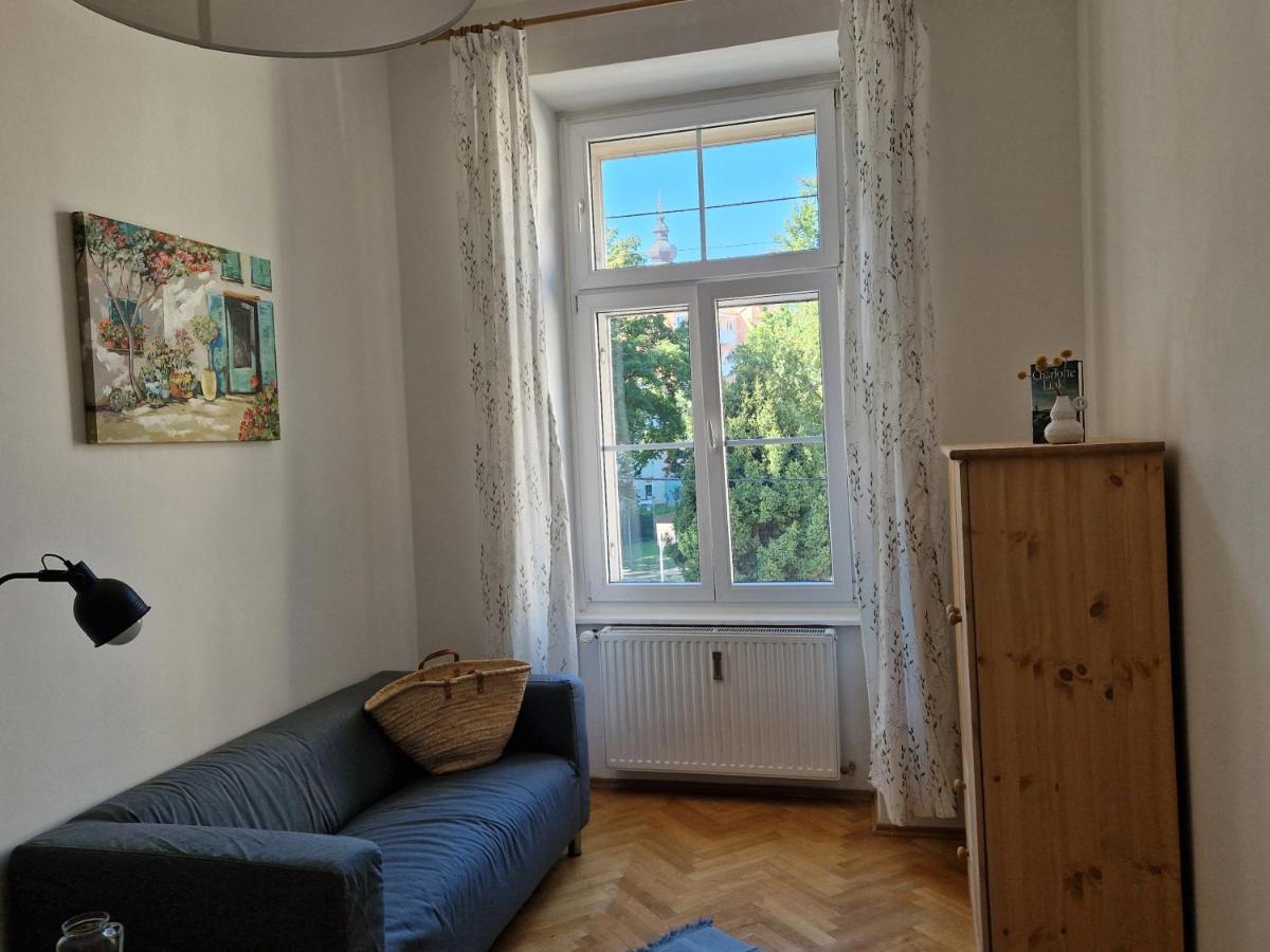 Entzueckendes Apartment Im Zentrum Graz Buitenkant foto