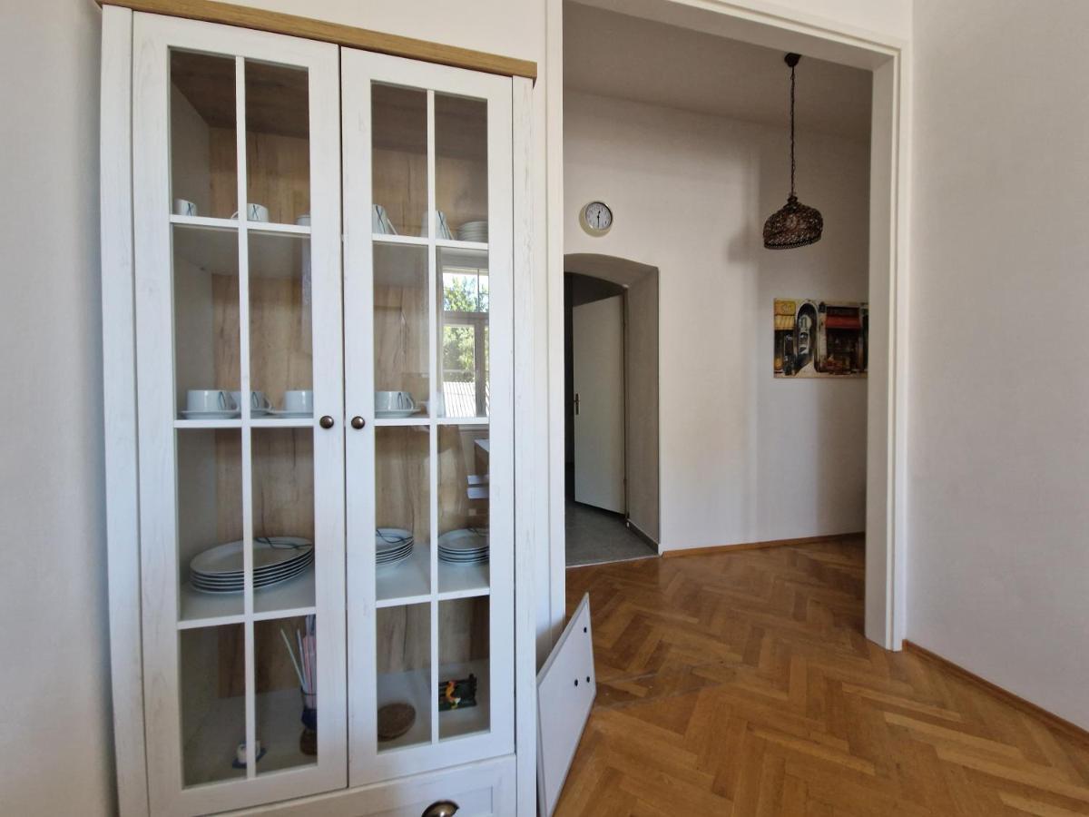 Entzueckendes Apartment Im Zentrum Graz Buitenkant foto